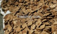 Bangladeshi coconut shell chips