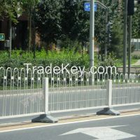 Road fence,highway guardrail,road metal fence barrier From China