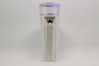 Handheld nano facial steamer handheld mist spray water spa water sprayer USB rechargeable mini beauty device From China