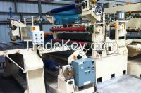 Leveling speed flying shear line