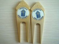 golf divot tool