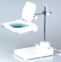 Maginfying  Lamp