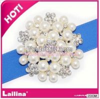 Fashion crystal pearl rhinestone brooch/button for decoration
